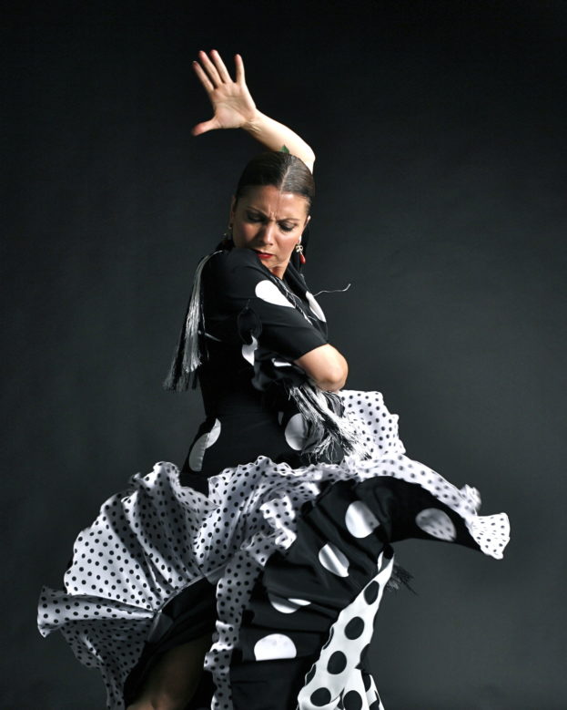 Flamenco dancer in black & white polkadots