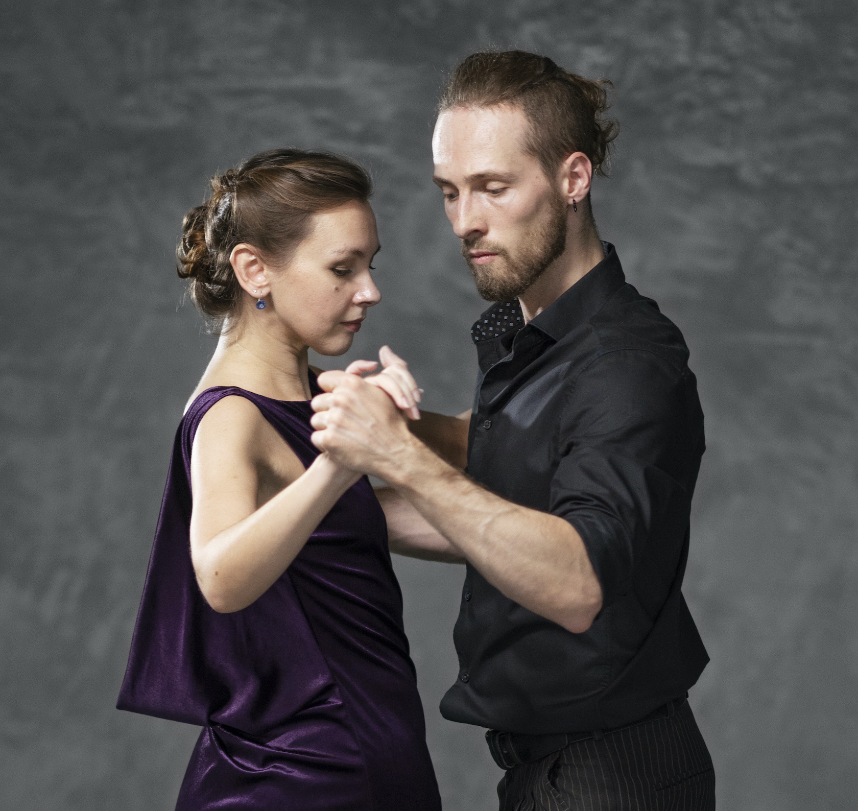 couple dancing